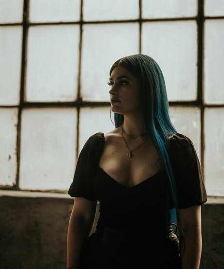 Courtney LaPlante pornographic actress pics