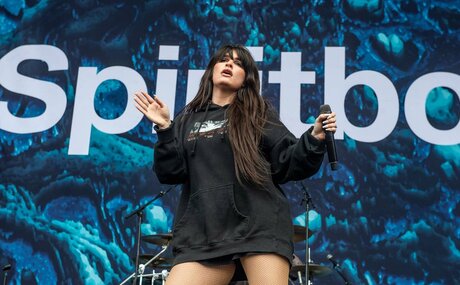 Courtney LaPlante star best pic