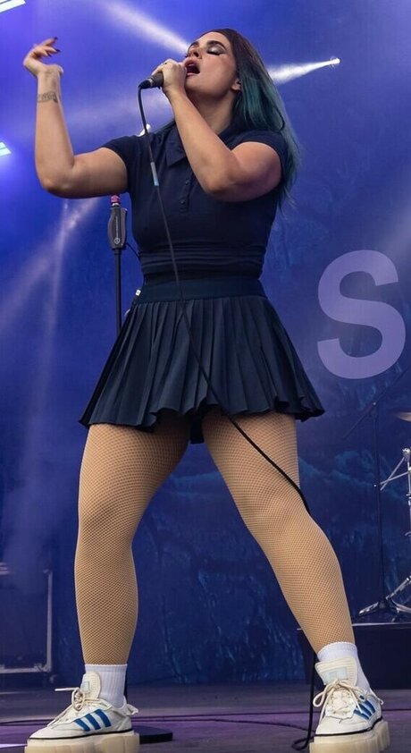 Courtney LaPlante pornographic star pics