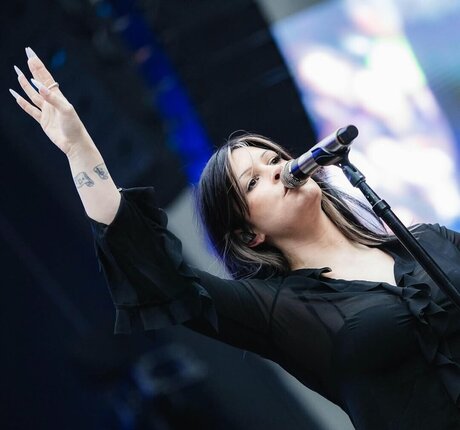 Courtney LaPlante naked pornstar picture