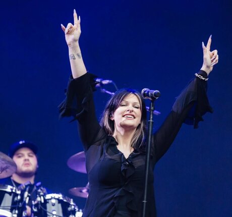 Courtney LaPlante star sex picture