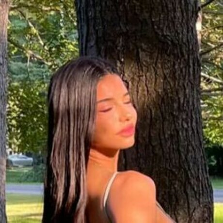 petite asian onlyfans erotic images