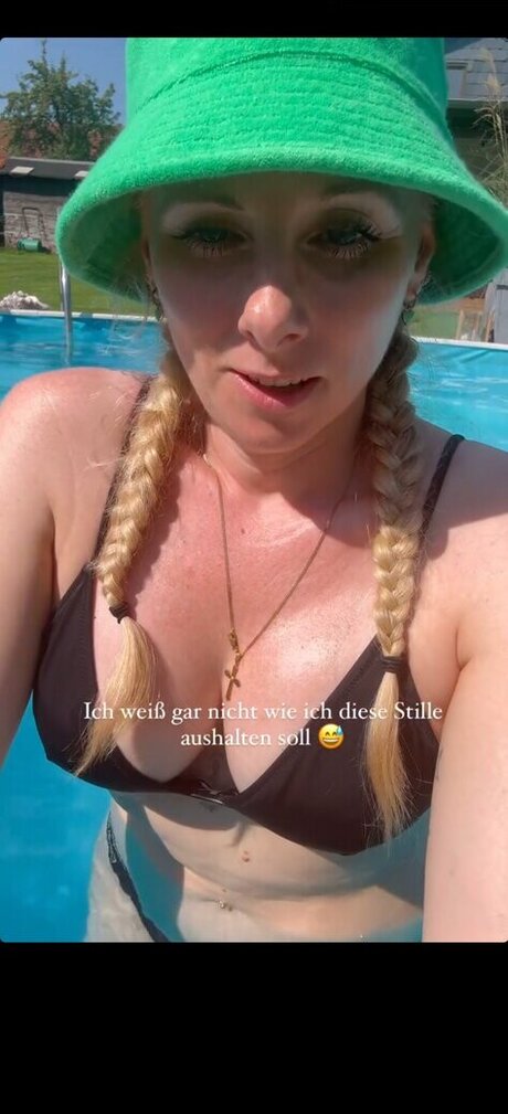 Jacqueline Sparrow hot pornstar photos