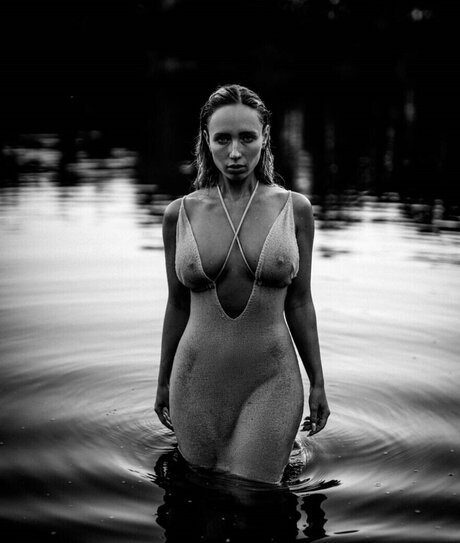 Nicole Marrone pornstar naked gallery