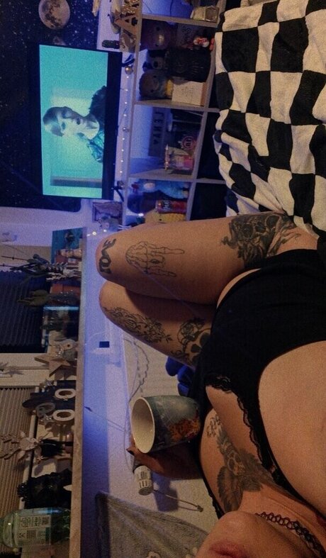 xlenaa official pornstar pretty galleries