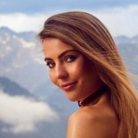 Vroni Sbrizzai star best image