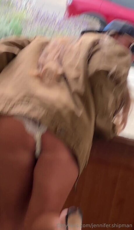 Jennifer Shipman naked actress photo