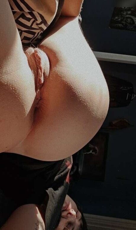 Sinful bb brat porn star img