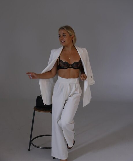 blonde nude onlyfans sexy pictures