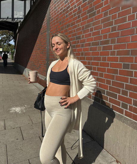 twins sisters onlyfans beautiful nude pictures