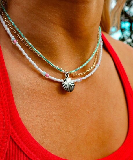 julie tirado perfect actress photo