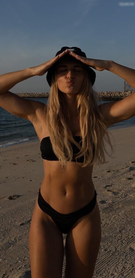 one onlyfans free xxx pic