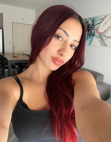 mayaraaee naked actress photo