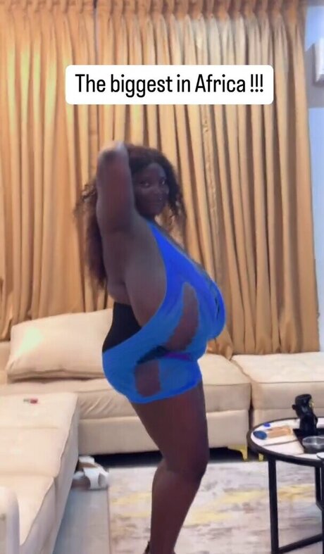 Busty Vivian porn actress photo