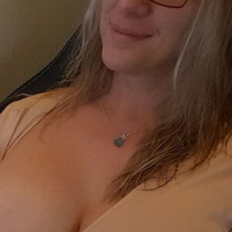 Hwmilf nice pornstar pictures