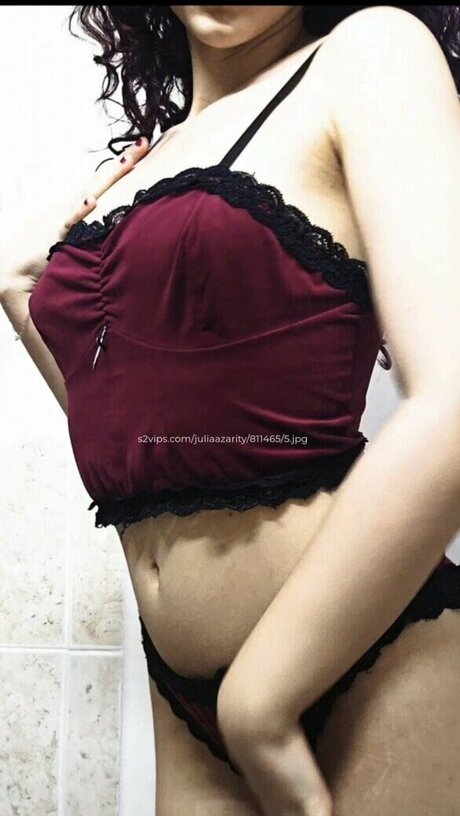 Julia Azarity nudes star photos