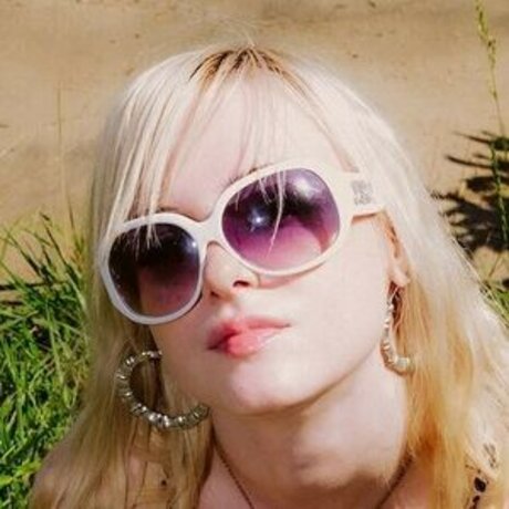 Shauna Dean Cokeland perfect model photo