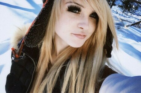 Shauna Dean Cokeland exclusive pornstar picture