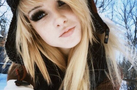 Shauna Dean Cokeland model best photo