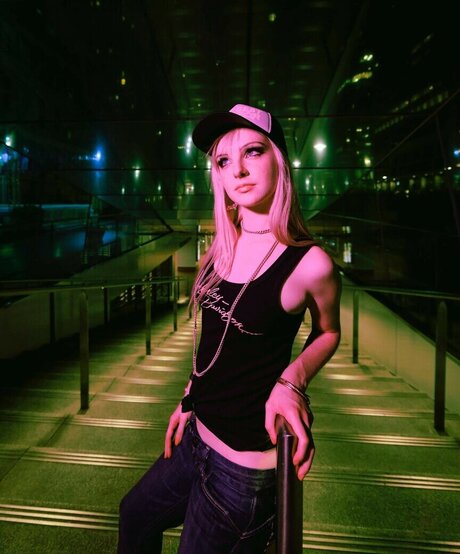 Shauna Dean Cokeland nudes model pic