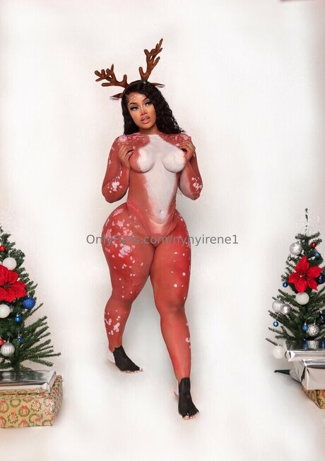 NyNyirene pornstar pretty photo