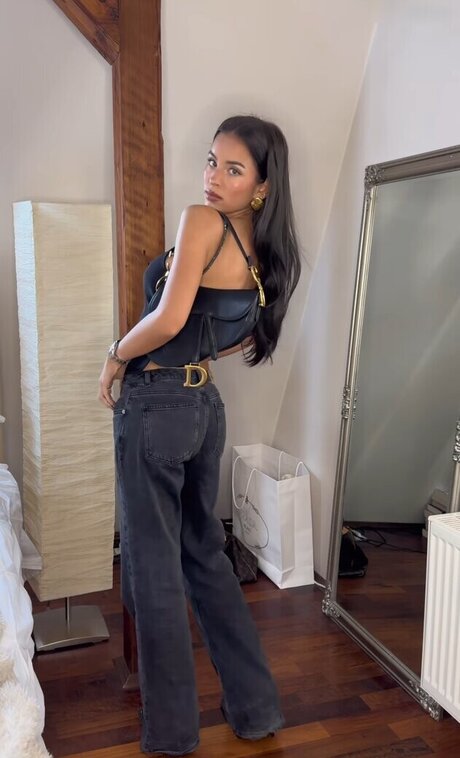 skinny blonde milf onlyfans hot naked gallery