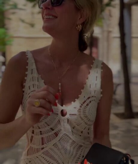 asian brunette onlyfans hot naked image