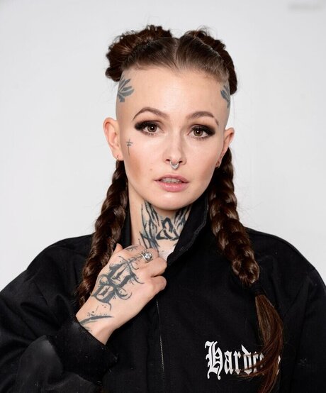 Edith Stehfest hd model picture