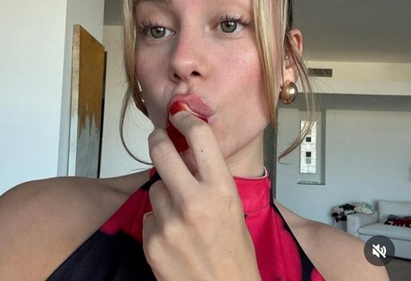 fat redhead onlyfans beautiful pic