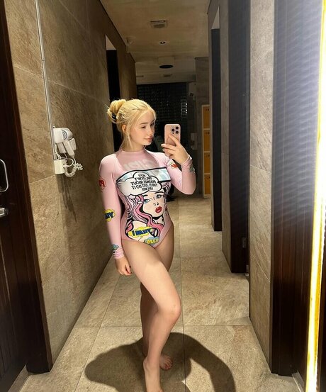 Dasha Gartman model art photos