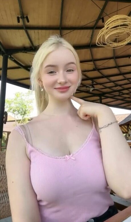 Dasha Gartman top actress pictures