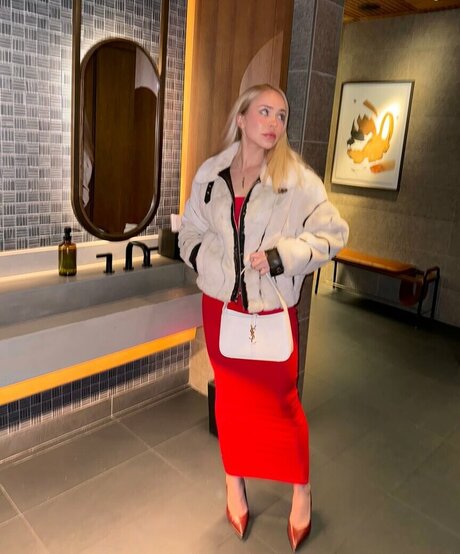 Agnessa Kosogon model exclusive img