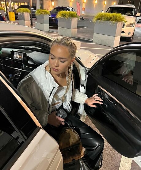 Agnessa Kosogon perfect pornstar archive