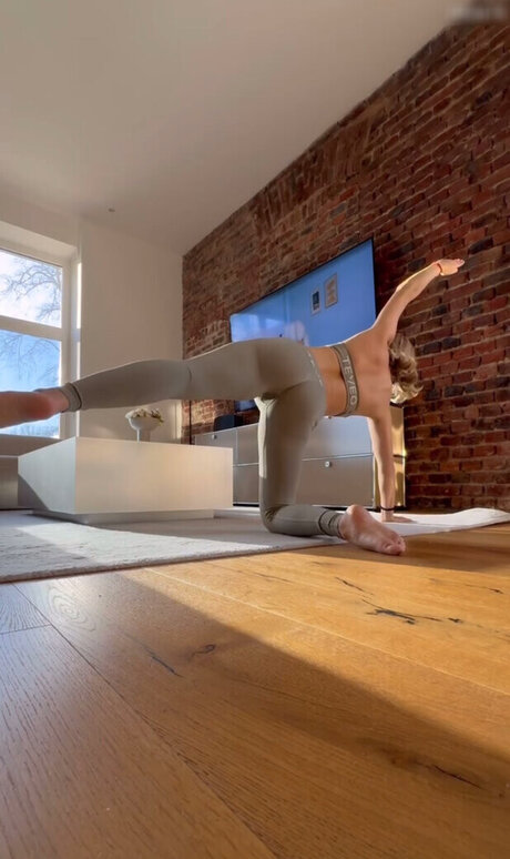 big tits skinny onlyfans sexy nudes photos