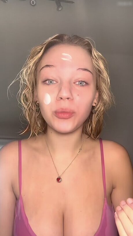 Leni Bahr star erotic pics