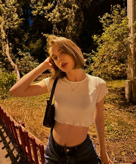 Polina Karpenko exclusive model picture