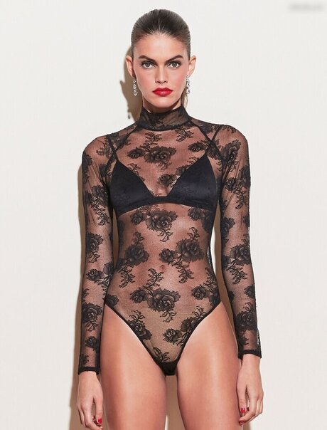 skinny blonde milf onlyfans hot nude picture