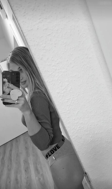 teen lingerie onlyfans porn images