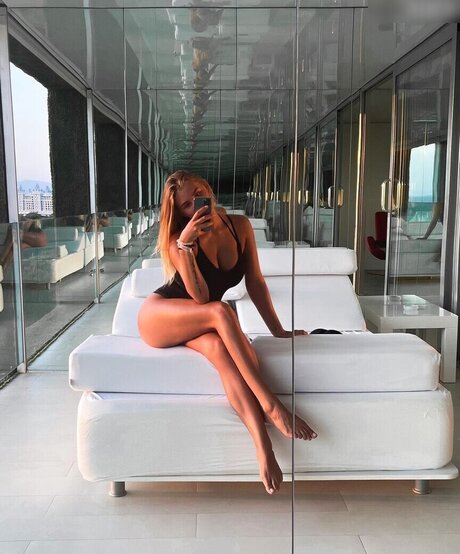 babe brunette onlyfans porno pics