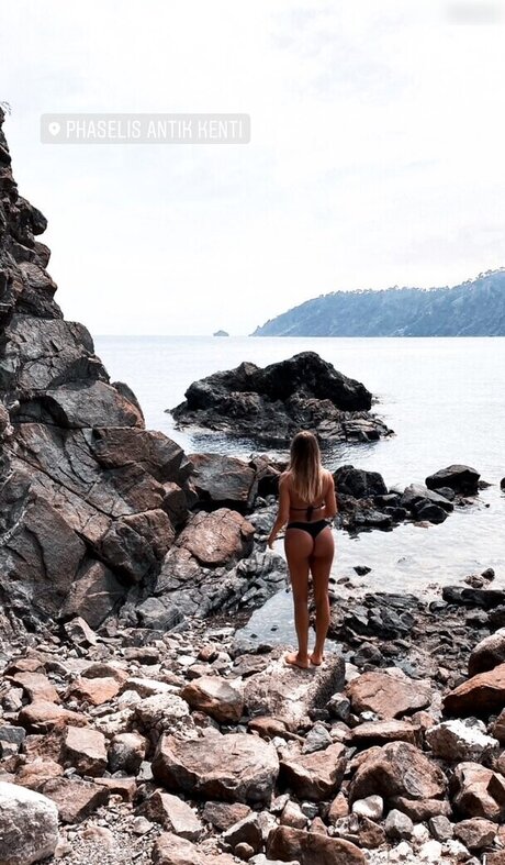 Maxime Ocasek nude model gallery