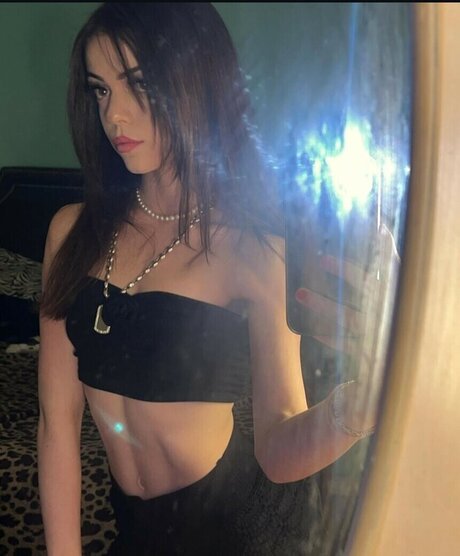 Zion Diamond model beautiful archive