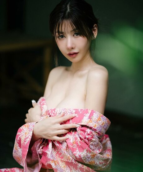 Beth lookgade23 model xxx photo