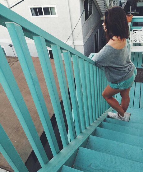 Anna Lea Mende erotic star pictures