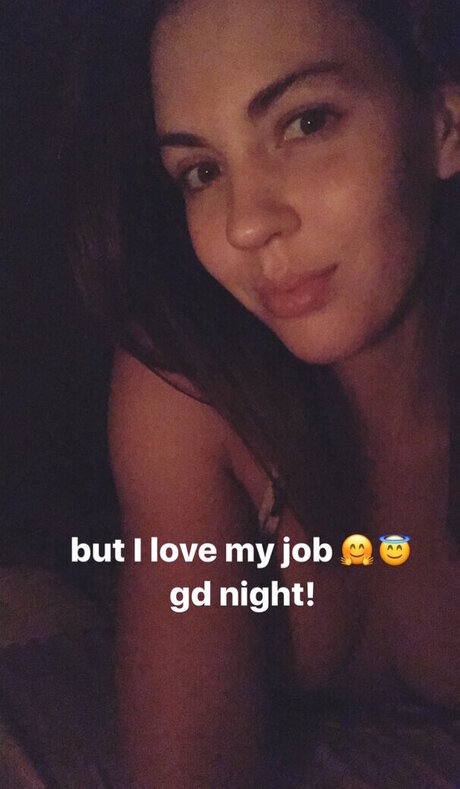 Anna Lea Mende model hot photos