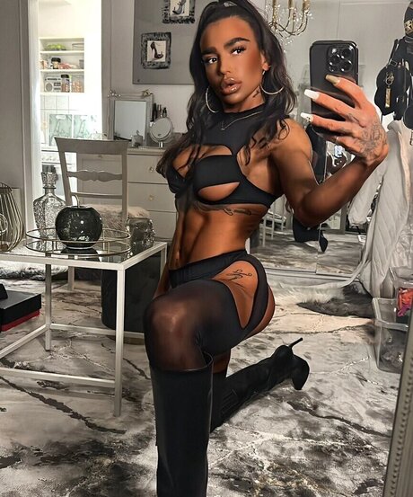 beach blonde onlyfans xxx photos