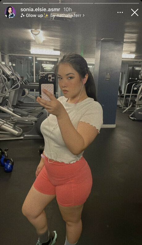 Sonia Elsie ASMR pornstar xxx img