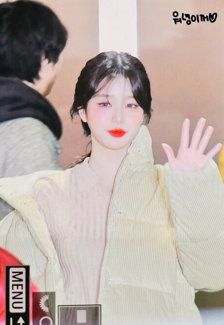 Jang Won young model hd pictures