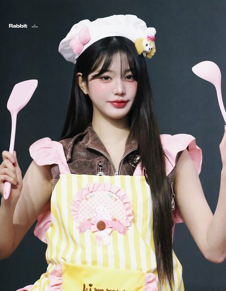 Jang Won young exclusive star img