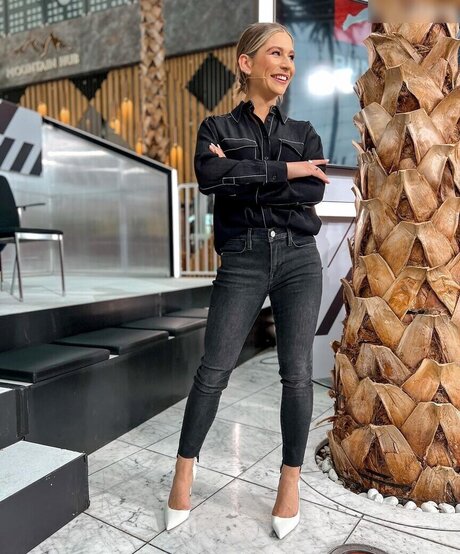 Jana Wosnitza model hot pic