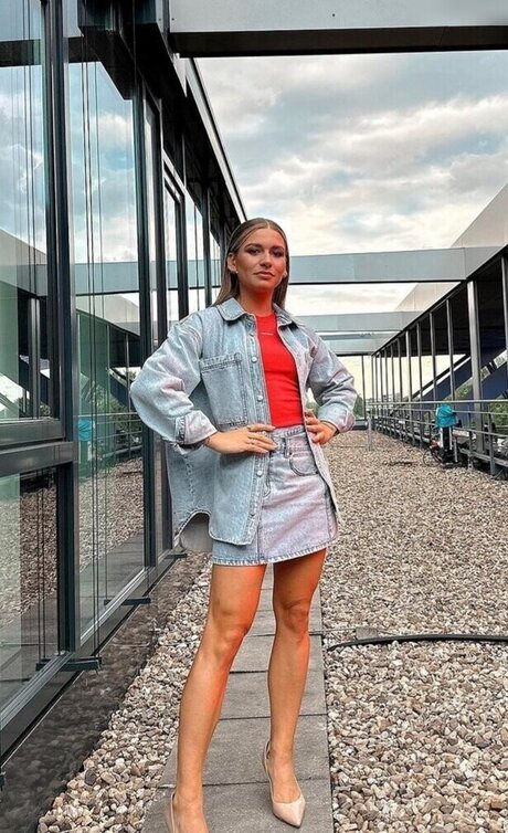 Jana Wosnitza pornstar pretty pic